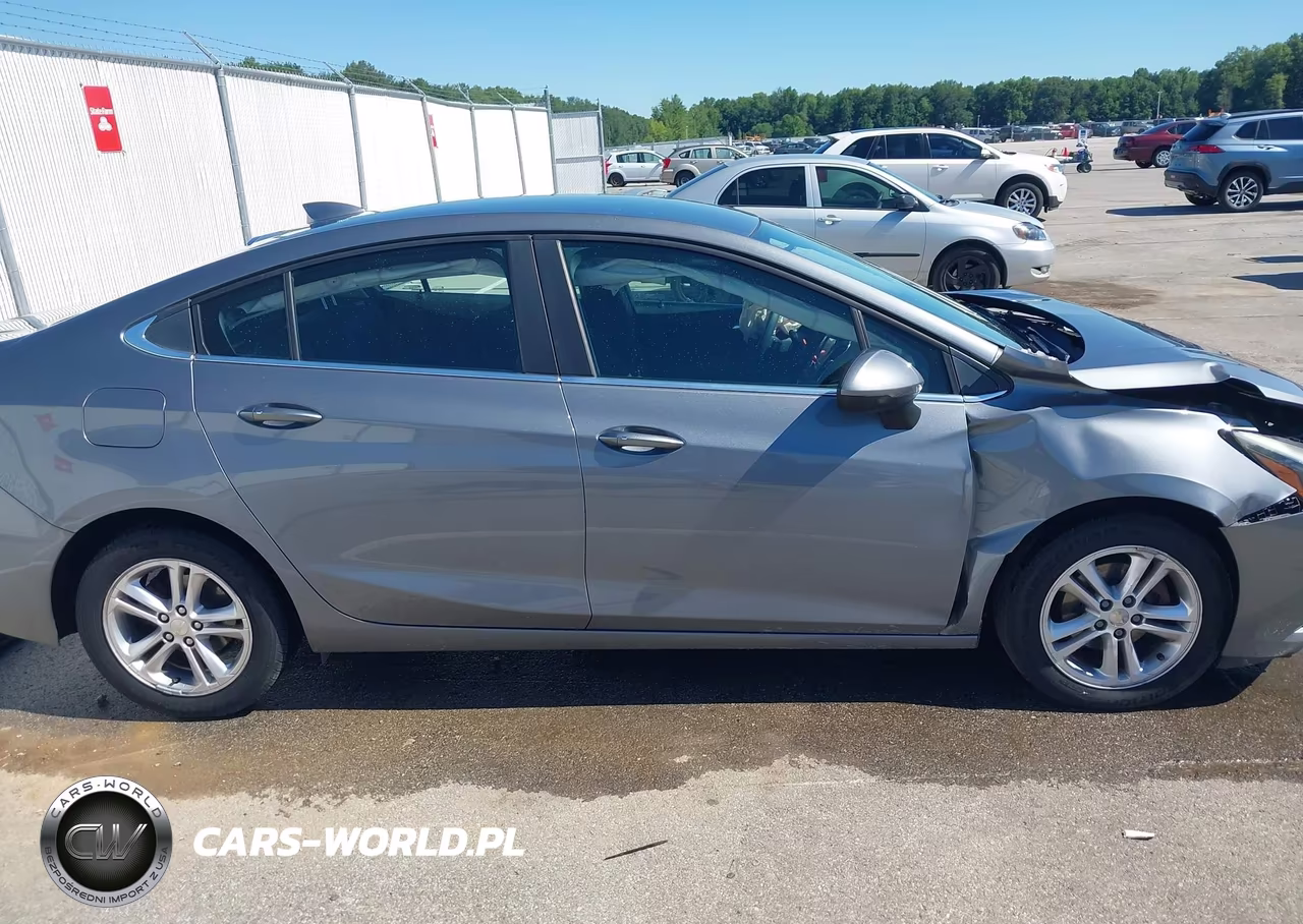 2018 Chevrolet Cruze Lt Auto VIN:1G1BE5SM3J7146966 - 14