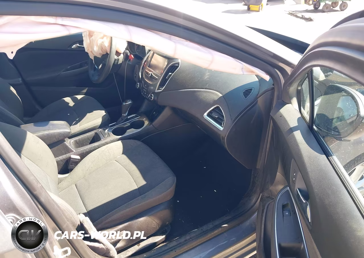 2018 Chevrolet Cruze Lt Auto VIN:1G1BE5SM3J7146966 - 5
