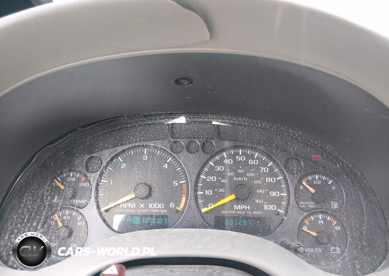 1998 Chevrolet Blazer Lt VIN:1GNDT13W9W2119880 - 7