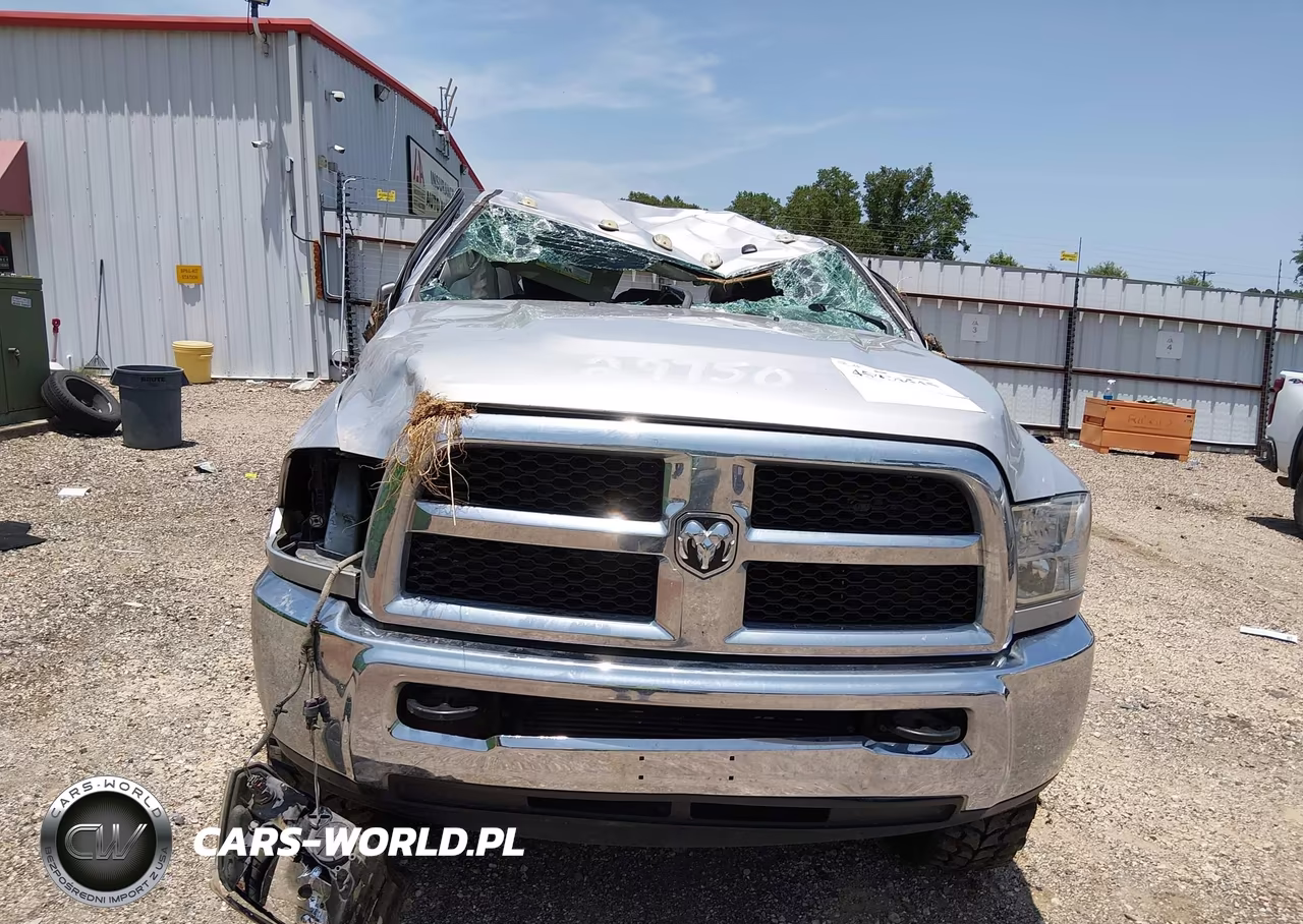 2018 Ram 2500 VIN:3C6UR5CL9JG378512 - 10