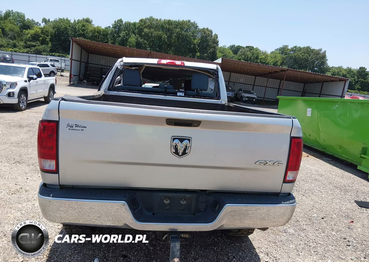 2018 Ram 2500 VIN:3C6UR5CL9JG378512 - 15