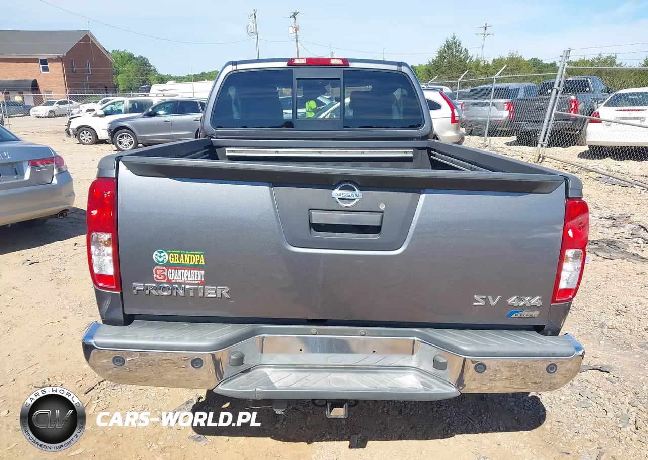 2018 Nissan Frontier Sv VIN:1N6DD0CW0JN747444 - 16