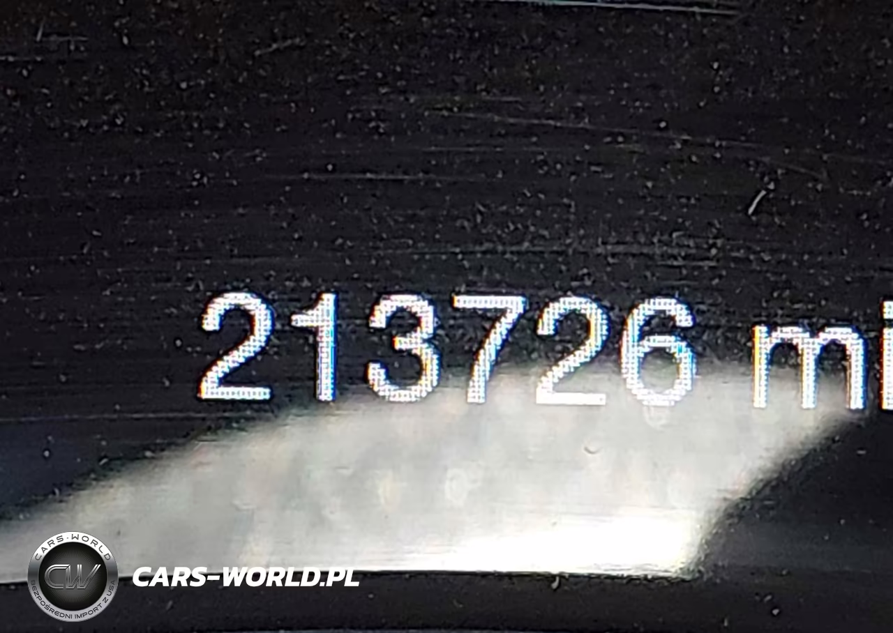 2018 Jeep Grand Cherokee Limited 4X4 VIN:1C4RJFBG6JC124436 - 16