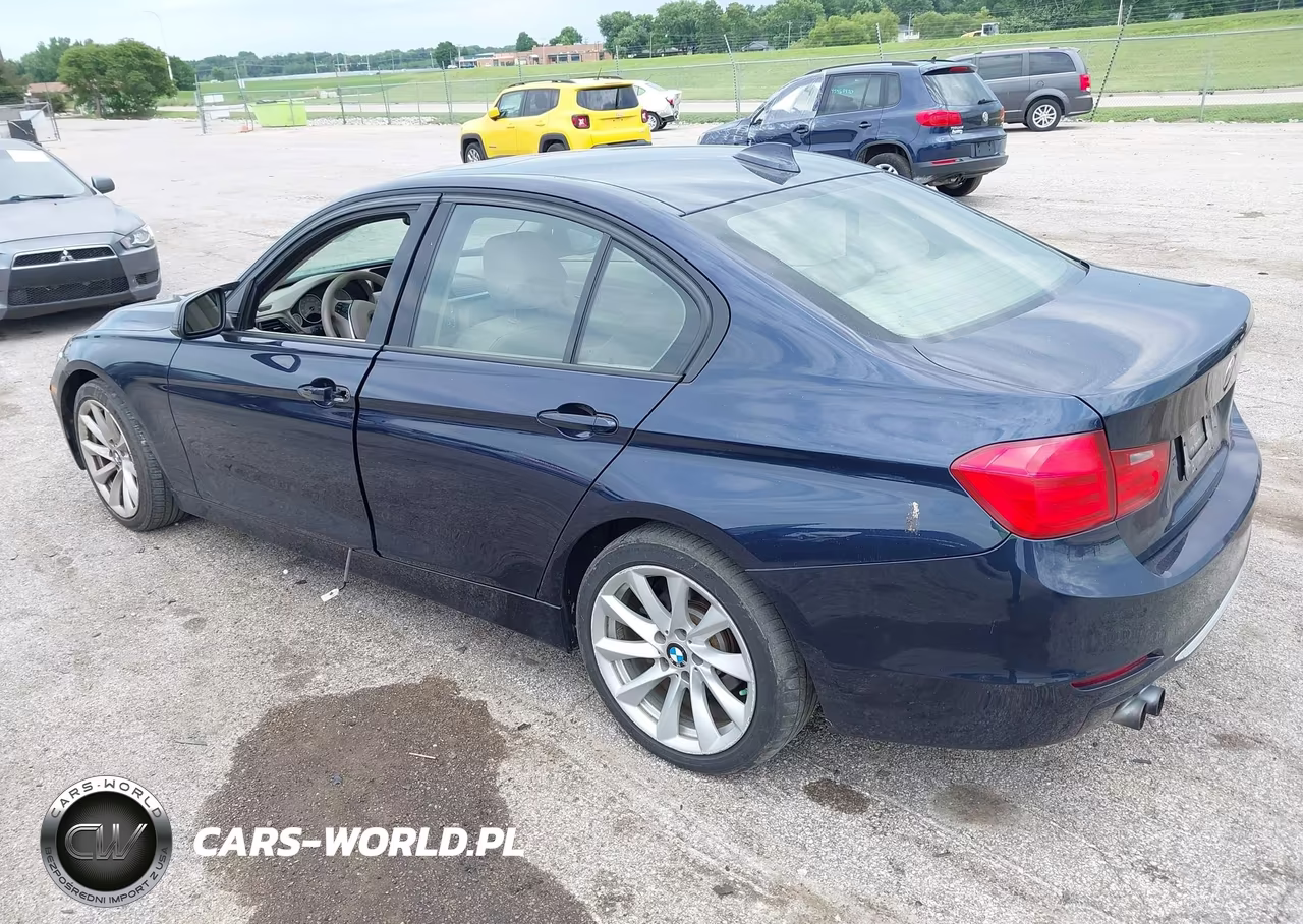 2013 BMW 328I xDrive VIN:WBA3B3C53DJ698665 - 3