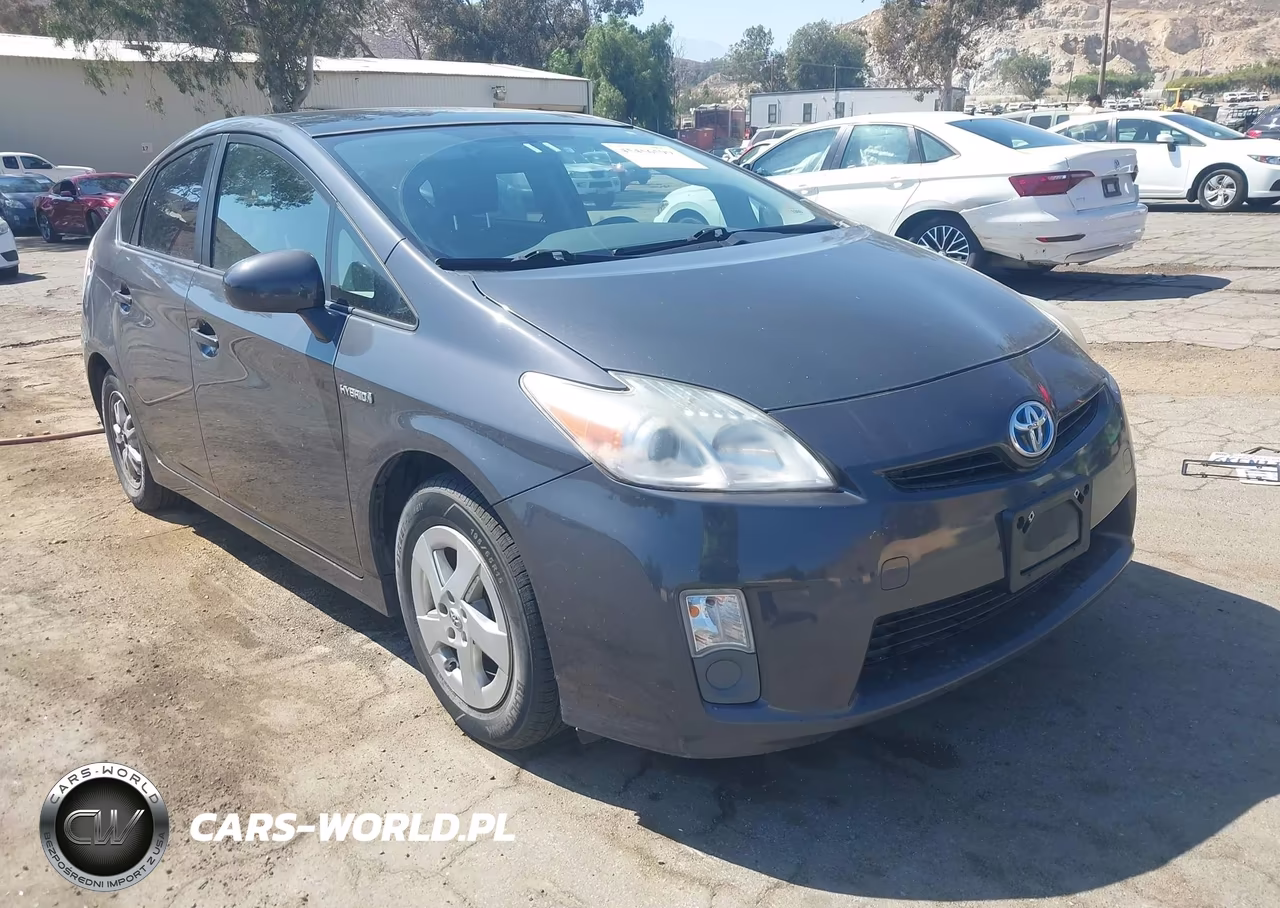 2010 Toyota Prius Iv – zdjęcie 1 z 11
