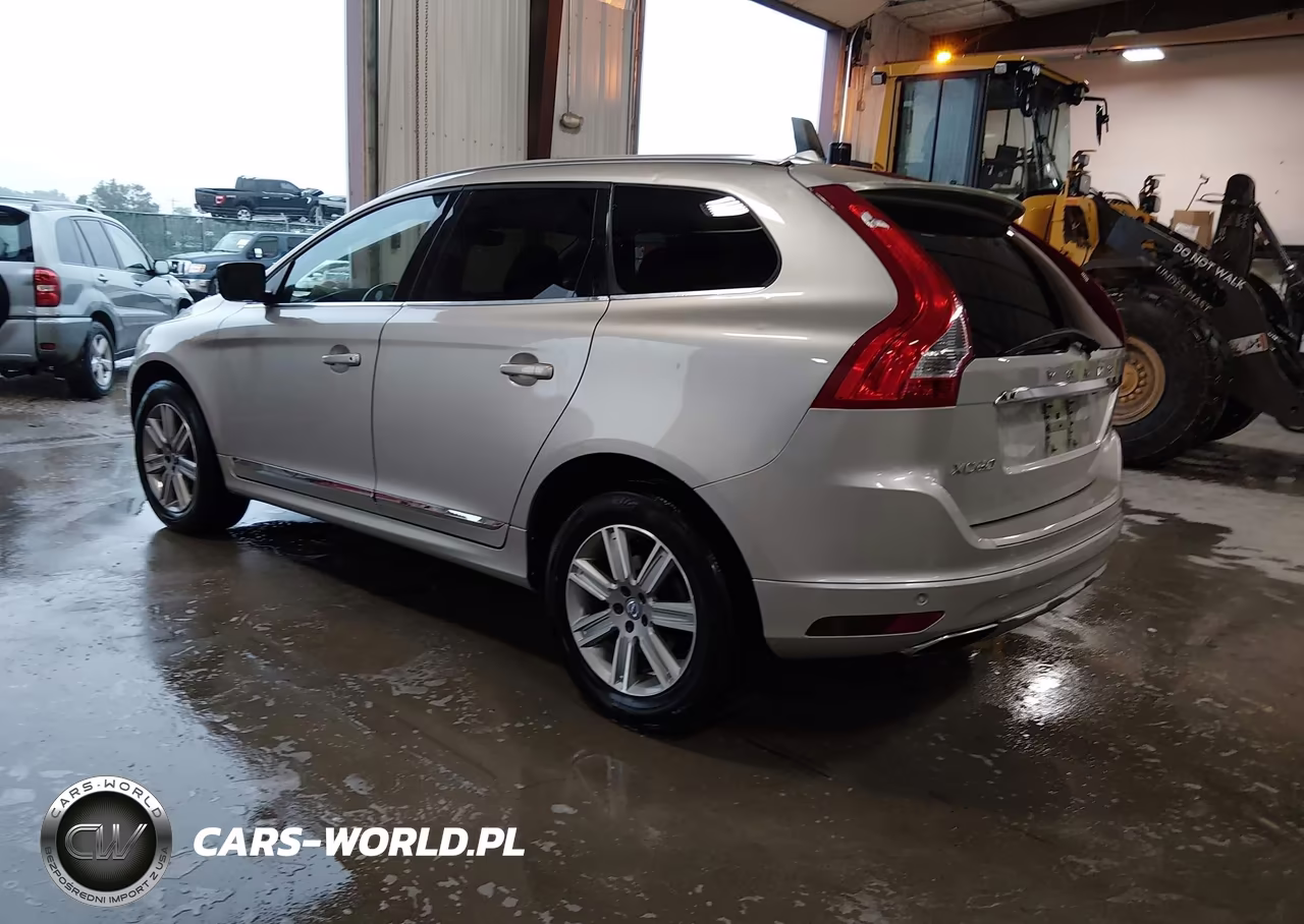 2017 Volvo Xc60 T5 Inscription VIN:YV440MDU8H2008737 - 3