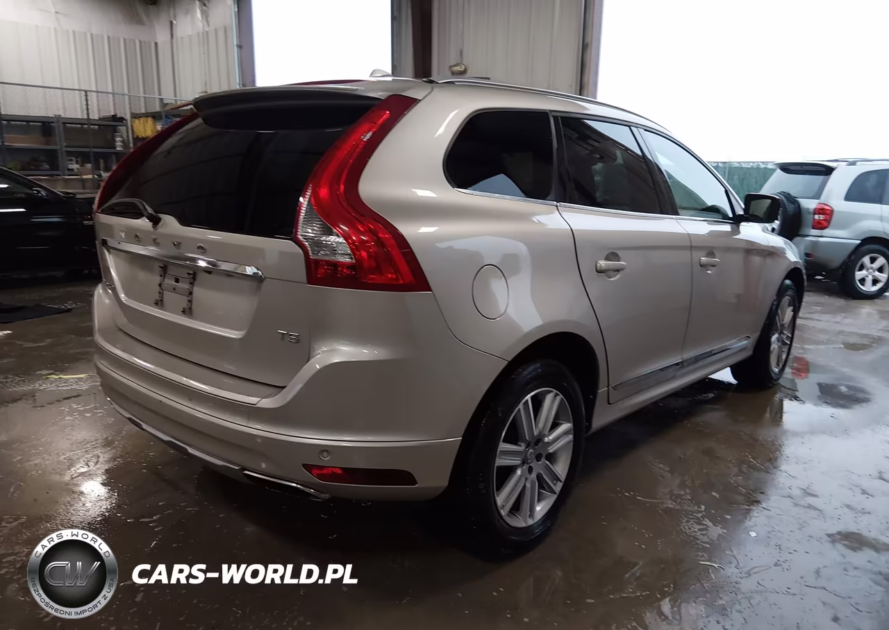 2017 Volvo Xc60 T5 Inscription VIN:YV440MDU8H2008737 - 4