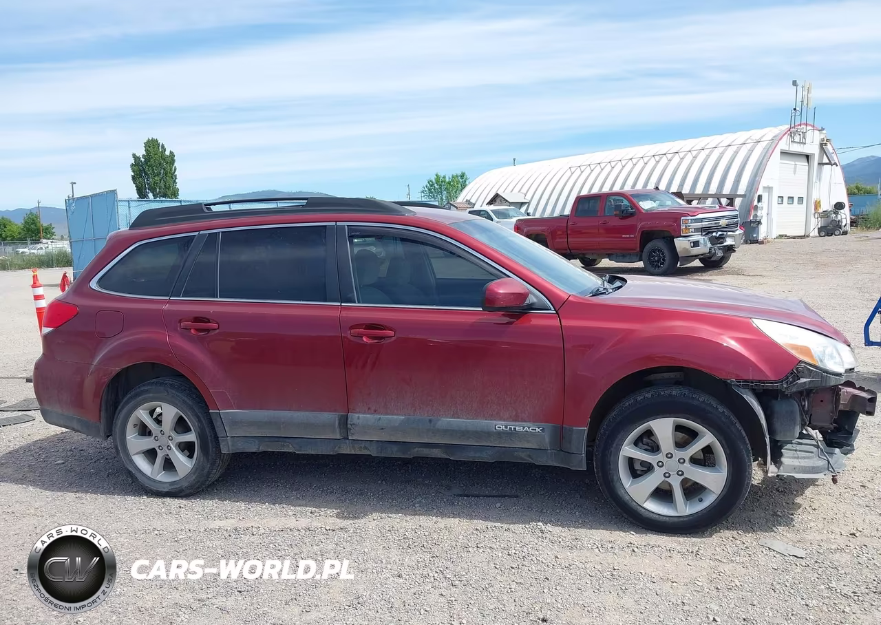 2013 Subaru Outback 2.5I Premium VIN:4S4BRCCC3D3265839 - 14