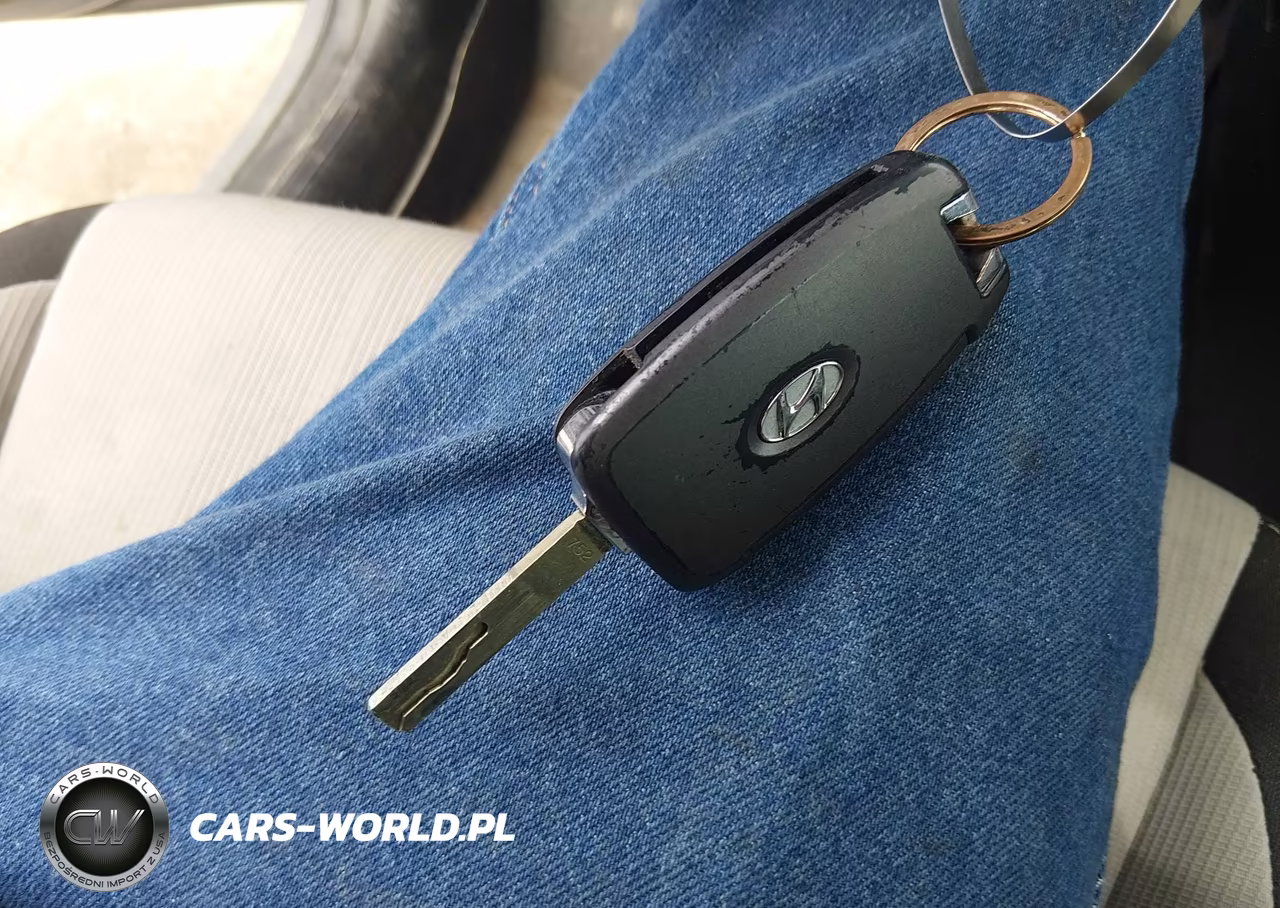 2022 Hyundai Venue Sel VIN:KMHRC8A30NU137490 - 11