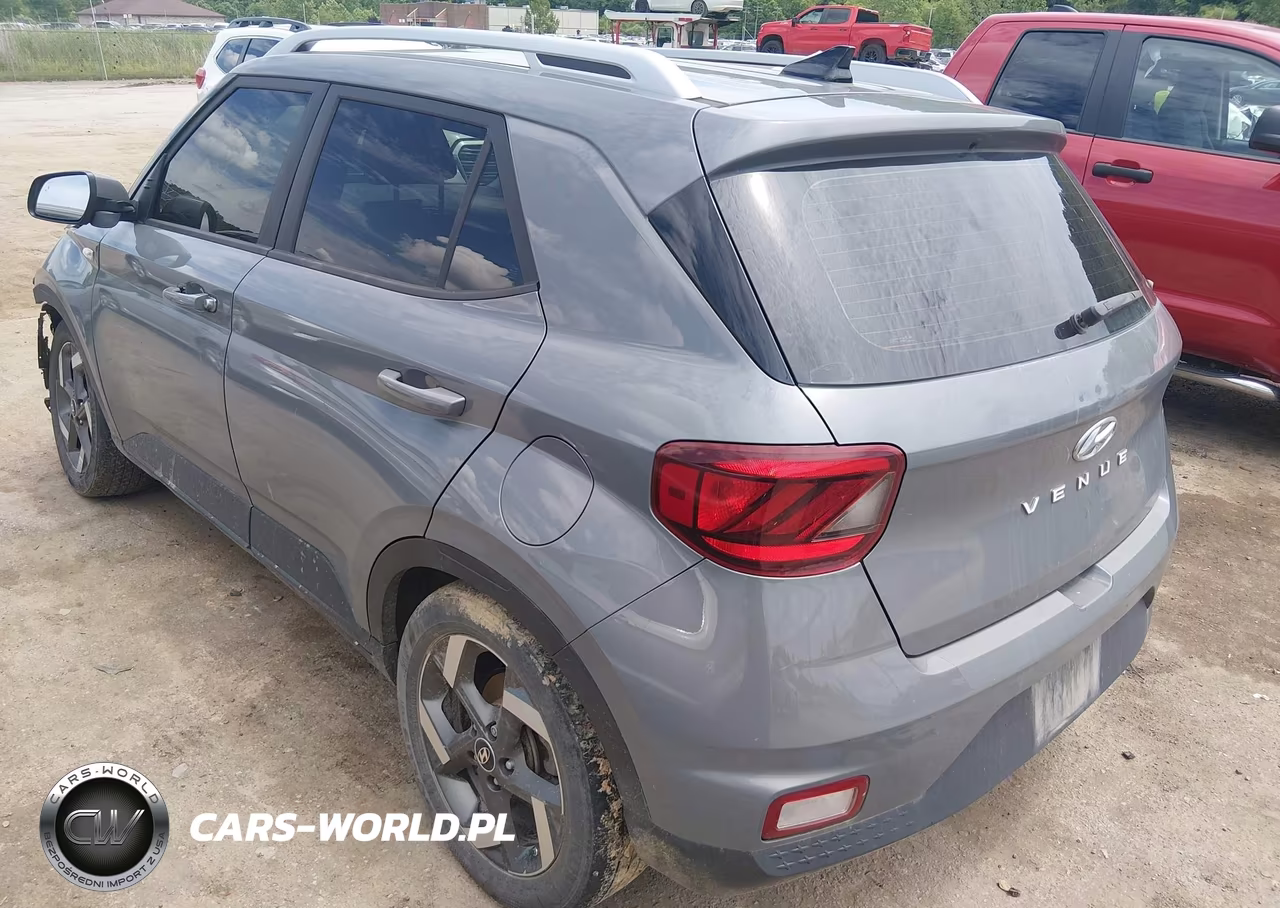 2022 Hyundai Venue Sel VIN:KMHRC8A30NU137490 - 3