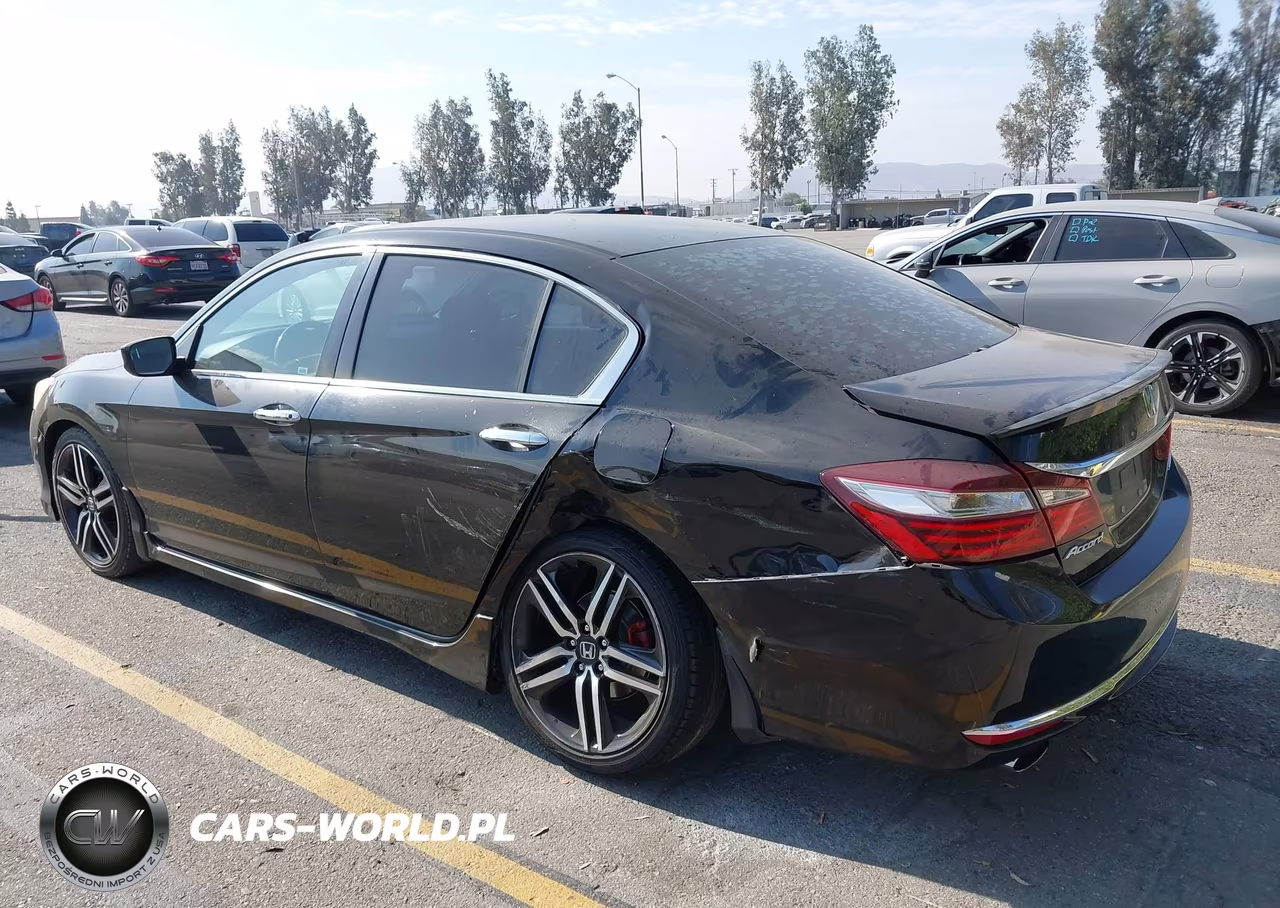 2016 Honda Accord Sport VIN:1HGCR2F56GA070805 - 3