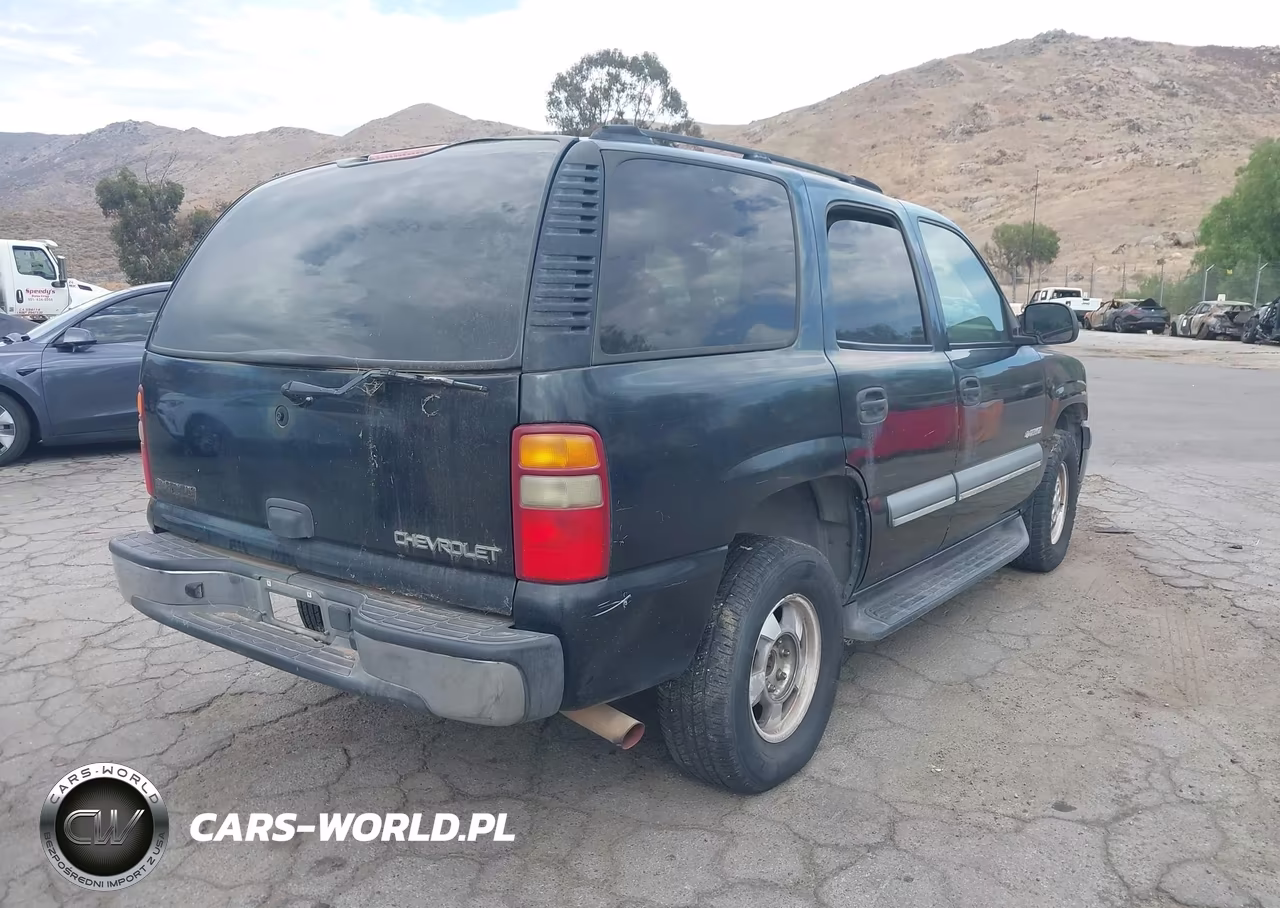 2003 Chevrolet Tahoe Ls VIN:1GNEC13V73R235996 - 4