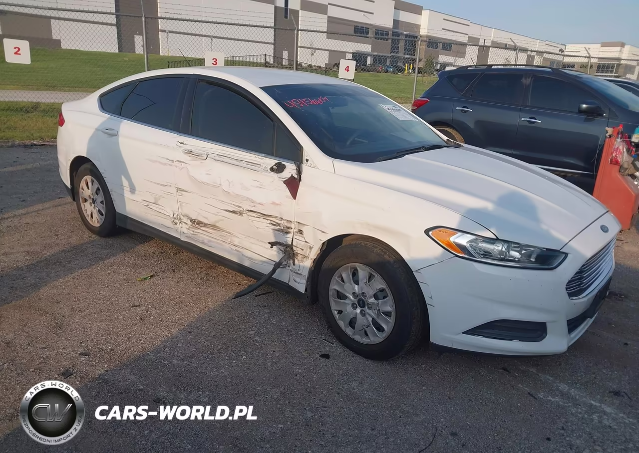 2014 Ford Fusion S – zdjęcie 1 z 11