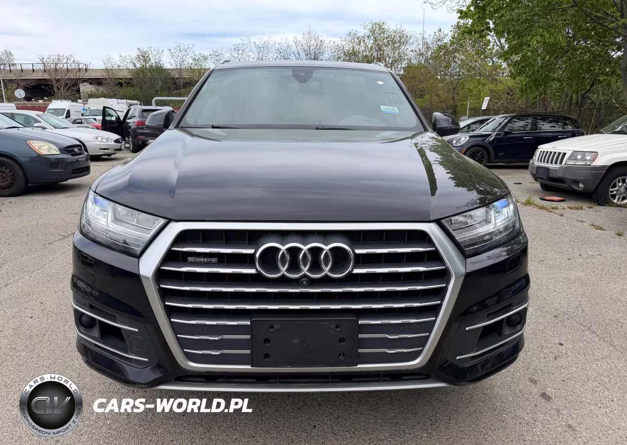 2019 Audi Q7 Premium Plus VIN:WA1LAAF7XKD008942 - 11