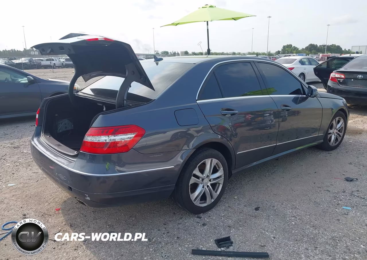 2010 Mercedes-Benz E 350 VIN:WDDHF5GBXAA036334 - 4