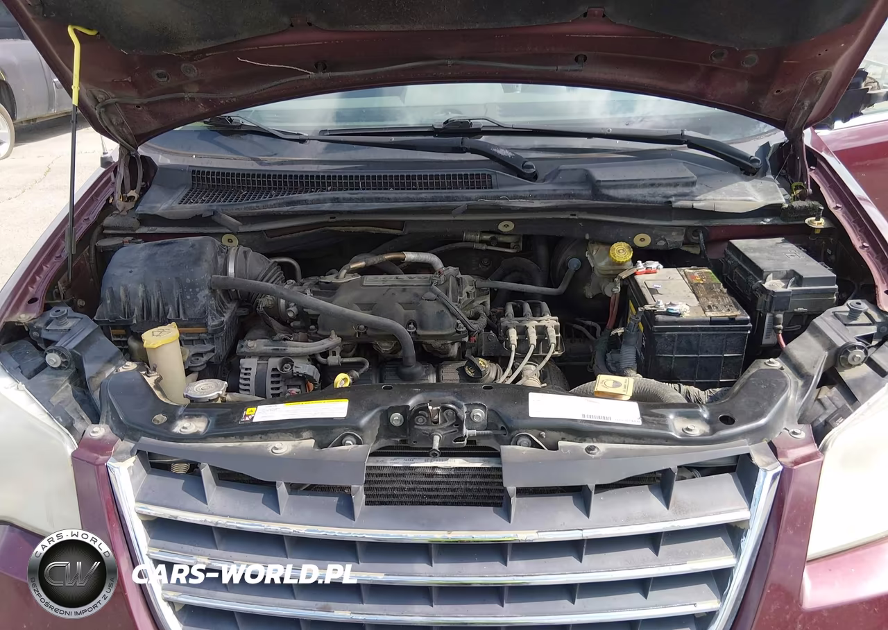 2008 Chrysler Town & Country Touring VIN:2A8HR54PX8R740582 - 10