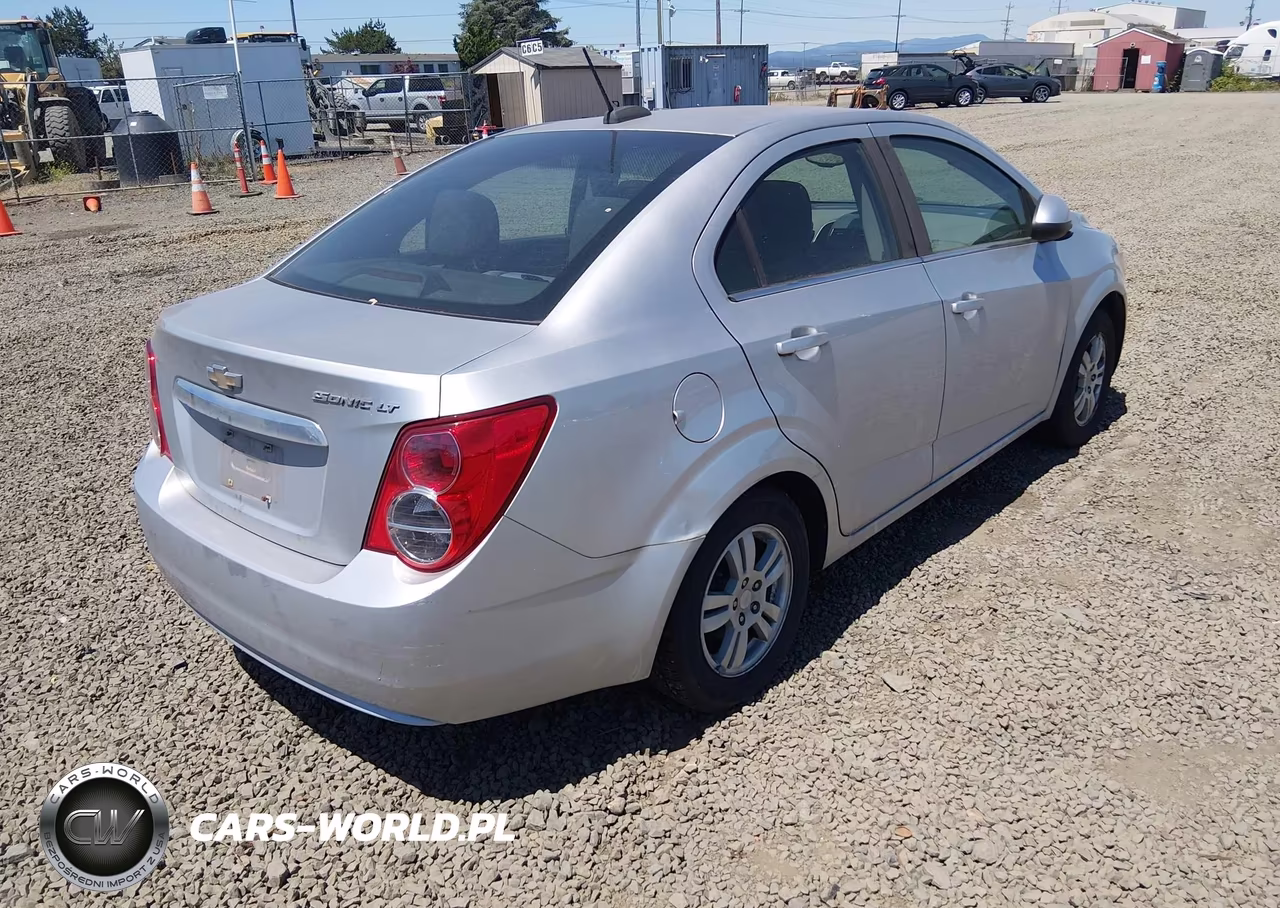 2015 Chevrolet Sonic Lt Auto VIN:1G1JC5SH0F4113436 - 4