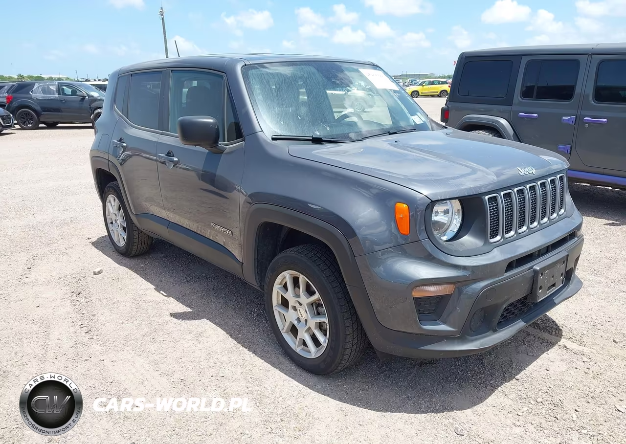 2023 Jeep Renegade Latitude 4X4 – zdjęcie 1 z 16