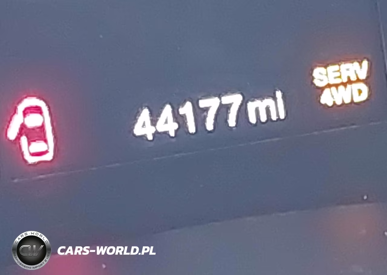 2023 Jeep Renegade Latitude 4X4 VIN:ZACNJDB10PPP68532 - 15
