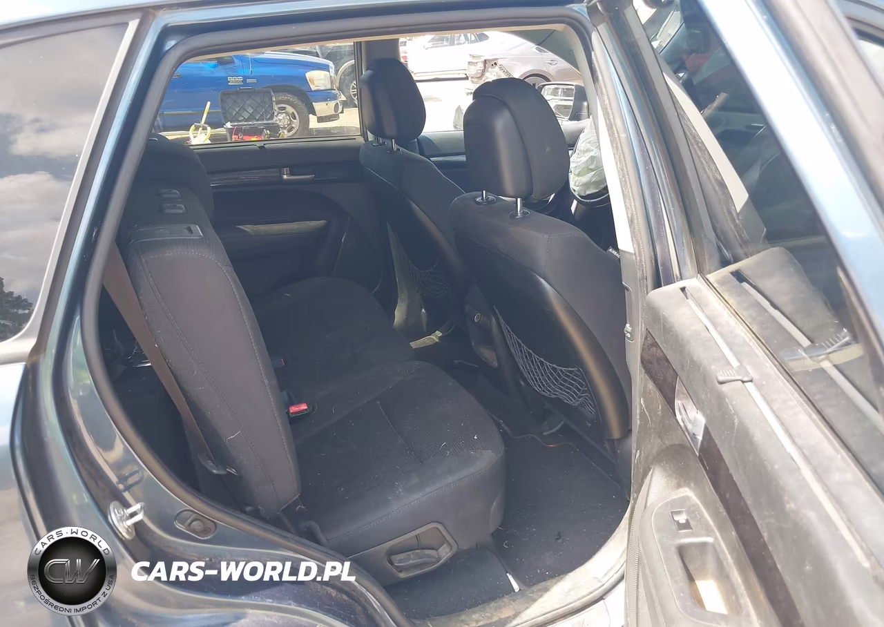 2014 Kia Sorento Lx VIN:5XYKT4A60EG480830 - 8