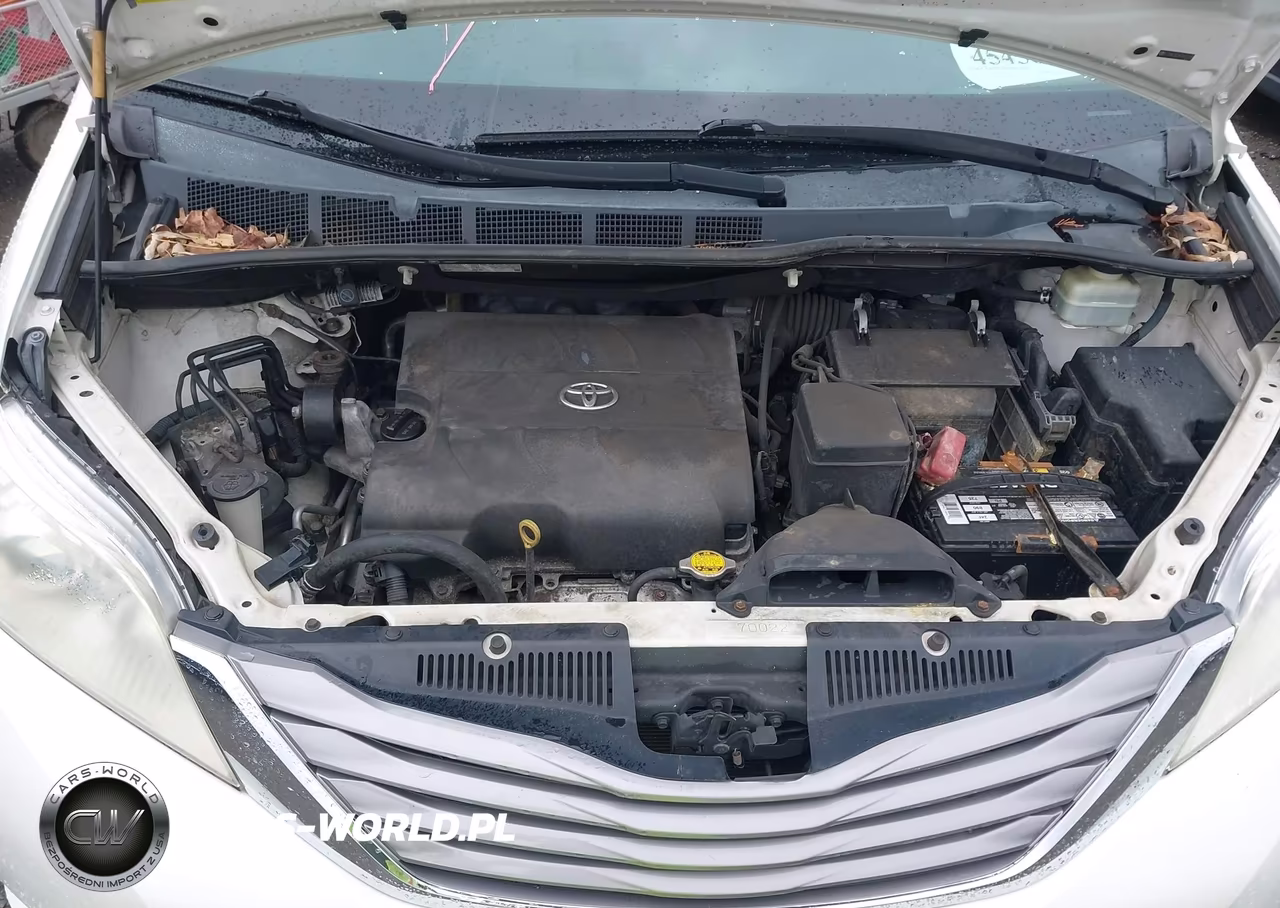 2015 Toyota Sienna Xle 8 Passenger VIN:5TDYK3DC8FS643768 - 10