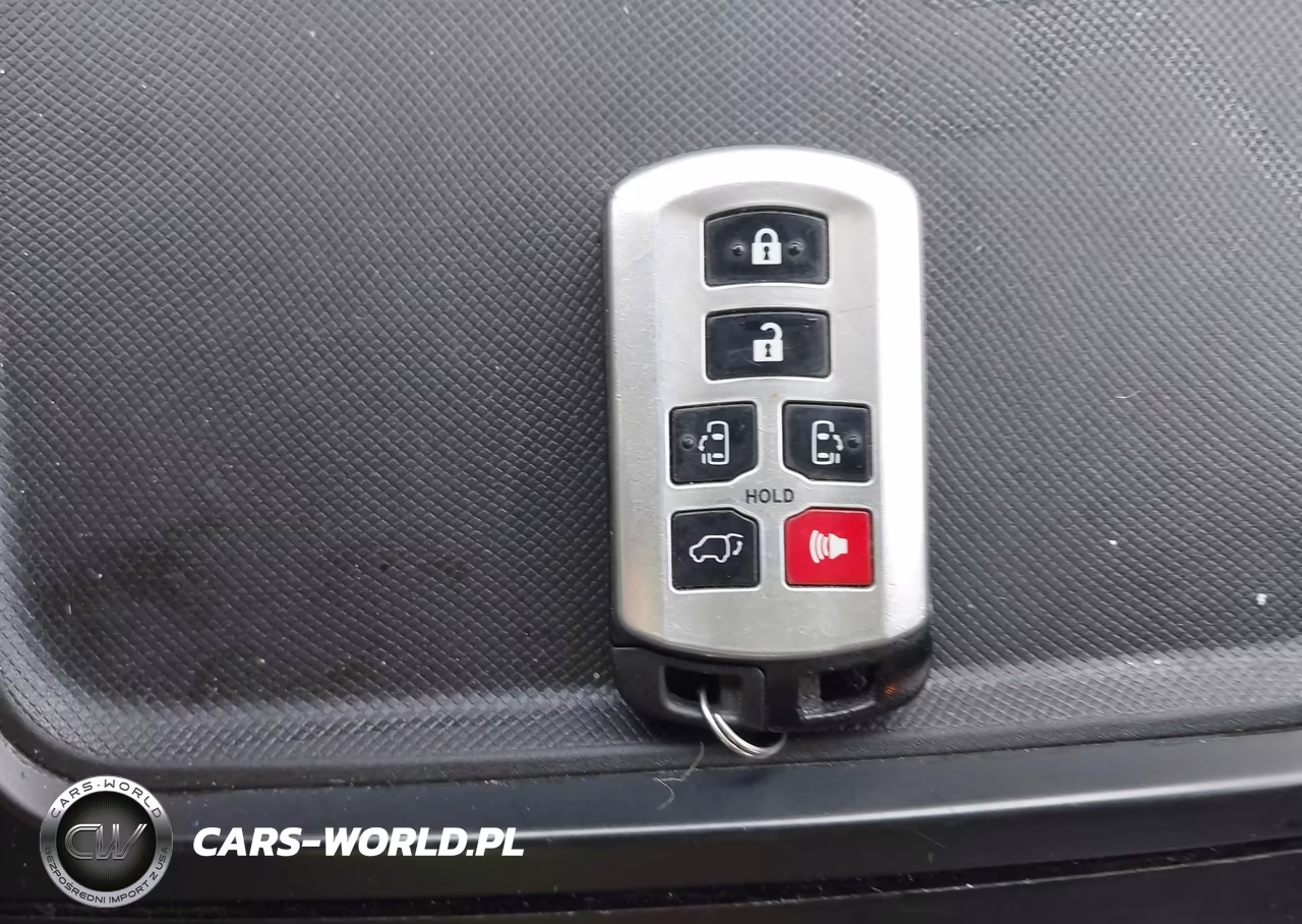 2015 Toyota Sienna Xle 8 Passenger VIN:5TDYK3DC8FS643768 - 11