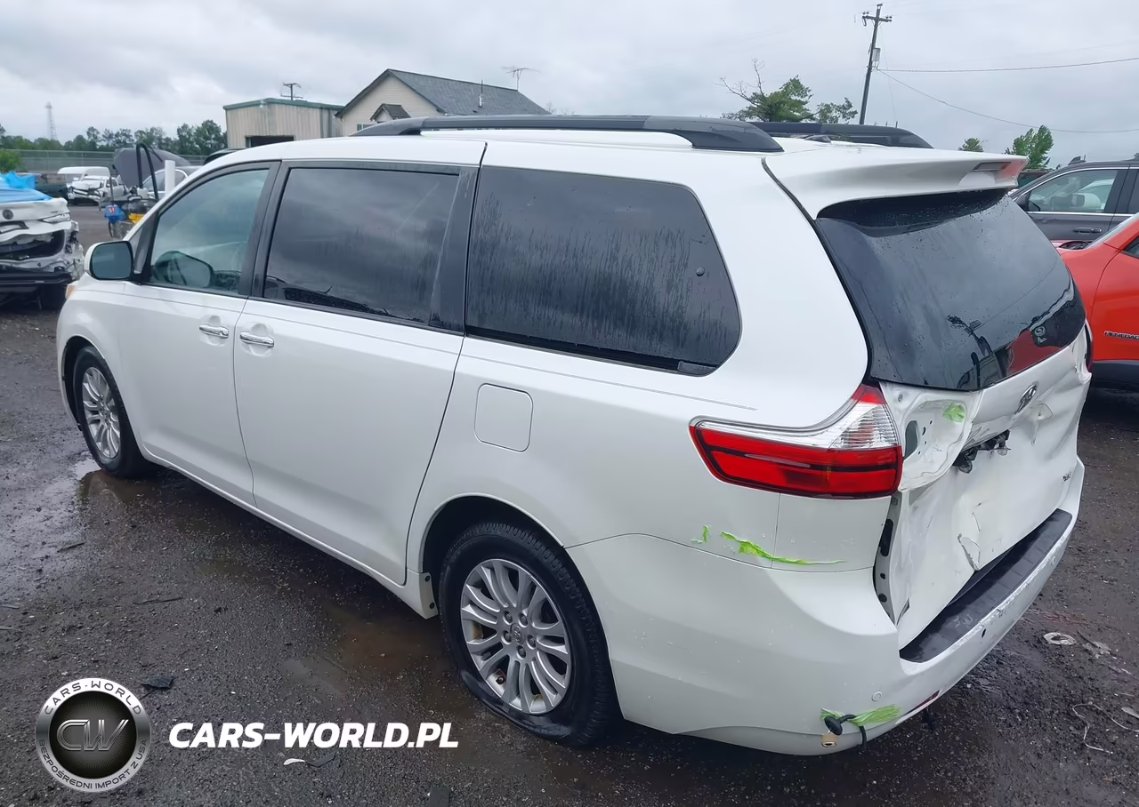 2015 Toyota Sienna Xle 8 Passenger VIN:5TDYK3DC8FS643768 - 3
