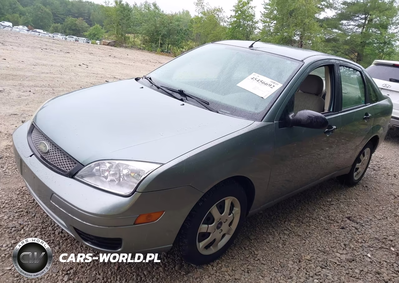 2005 Ford Focus Zx4 VIN:1FAFP34N55W201352 - 2