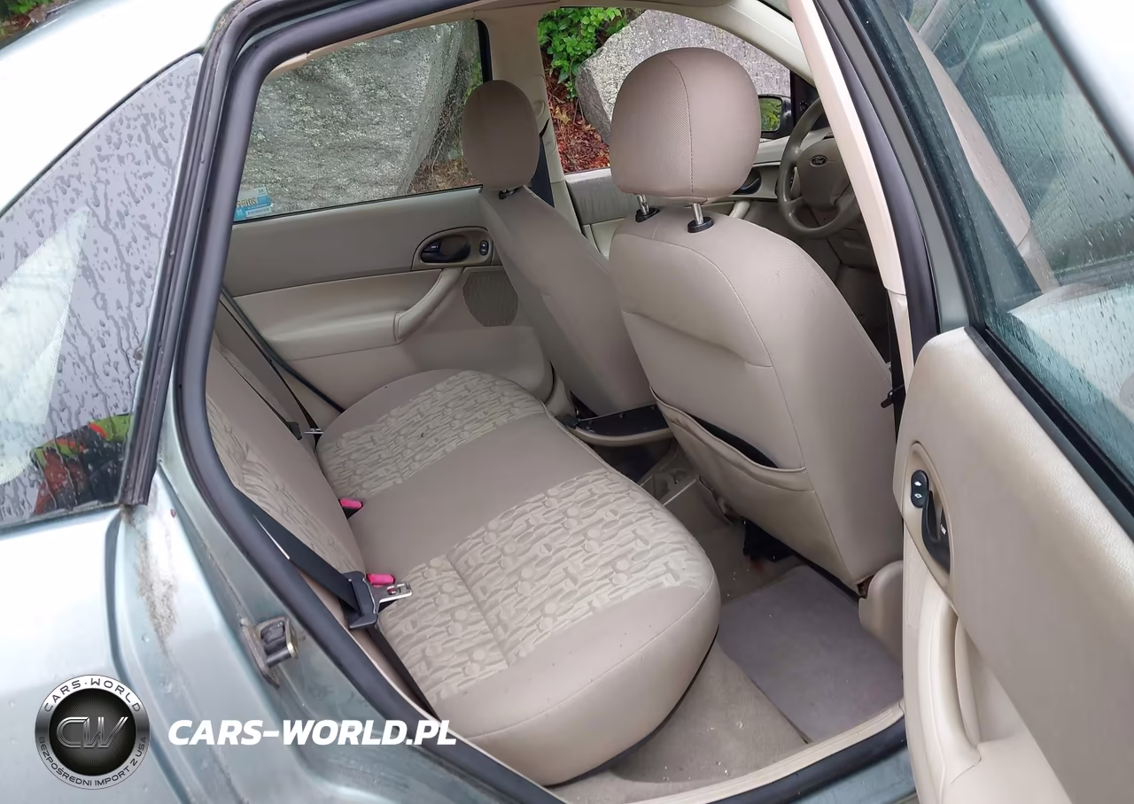 2005 Ford Focus Zx4 VIN:1FAFP34N55W201352 - 8