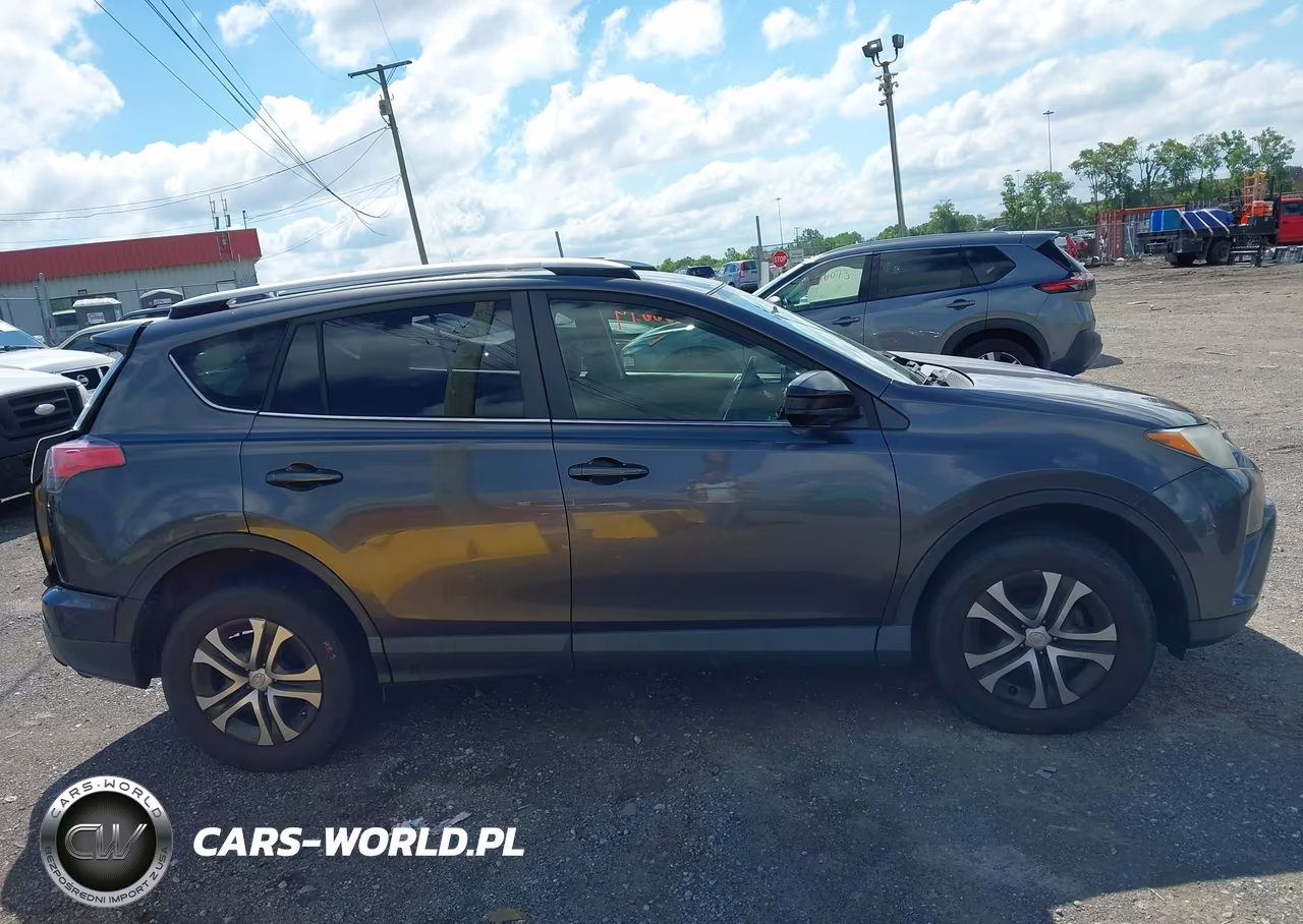 2016 Toyota Rav4 Le VIN:JTMBFREVXGJ102488 - 13