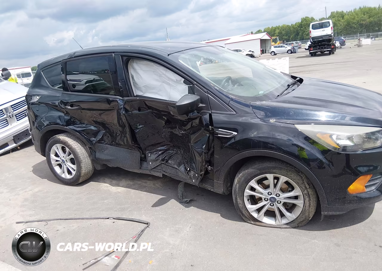 2018 Ford Escape S VIN:1FMCU0F78JUB67119 - 14