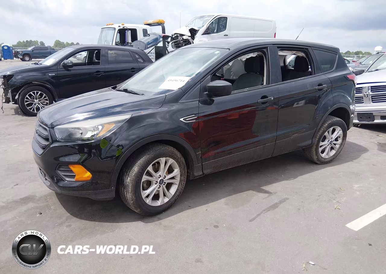 2018 Ford Escape S VIN:1FMCU0F78JUB67119 - 2