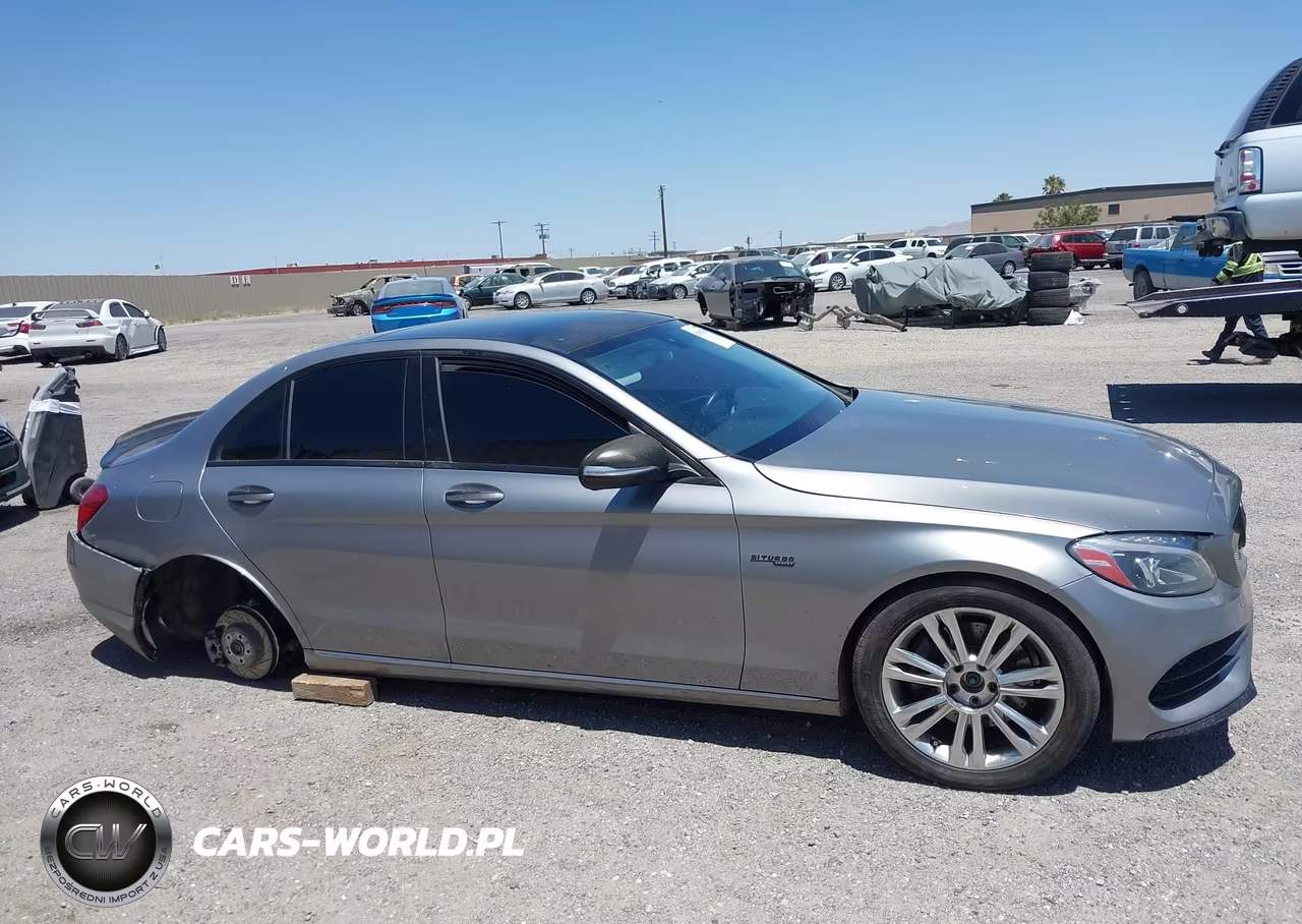 2015 Mercedes-Benz C 300 4Matic VIN:55SWF4KB7FU018275 - 13
