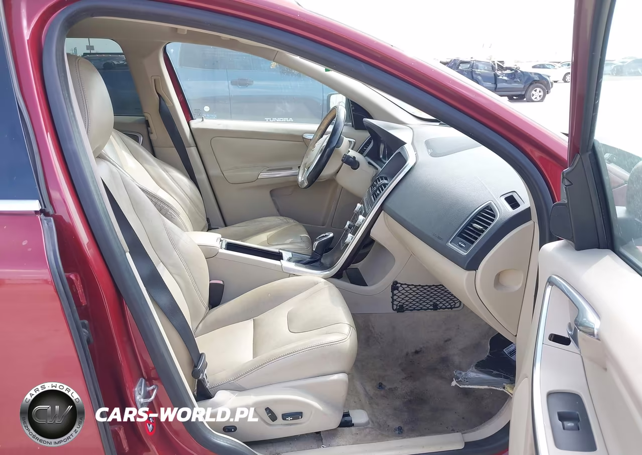2015 Volvo Xc60 T5 Platinum VIN:YV440MDM0F2726392 - 5