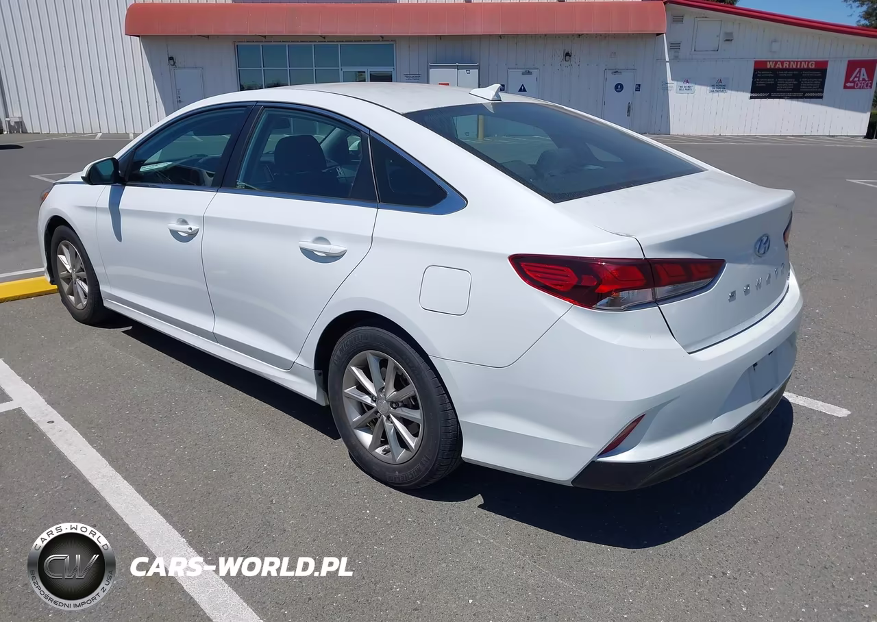 2018 Hyundai Sonata Eco VIN:5NPE24AA9JH682833 - 3