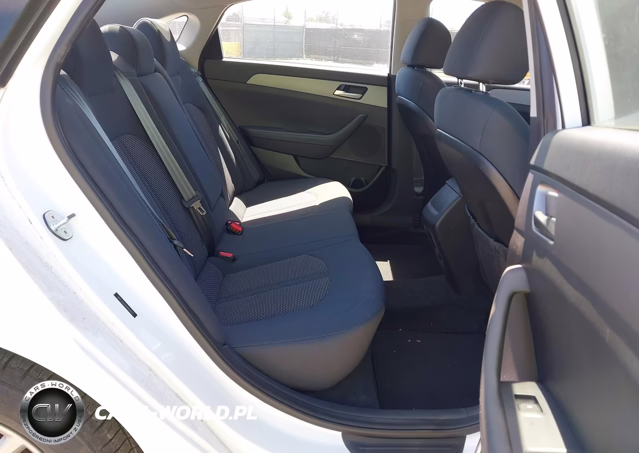 2018 Hyundai Sonata Eco VIN:5NPE24AA9JH682833 - 8