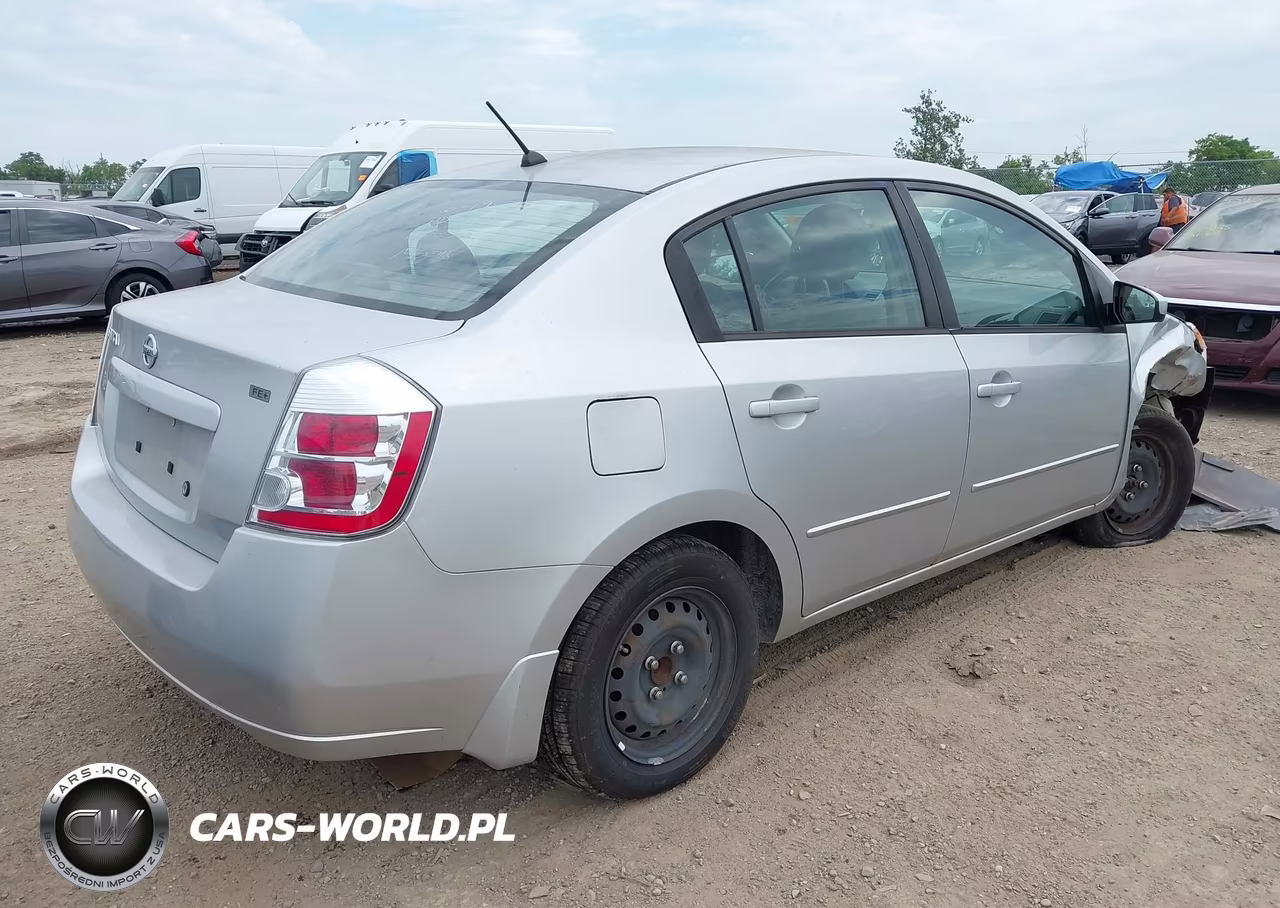 2009 Nissan Sentra 2.0 VIN:3N1AB61E29L683236 - 4