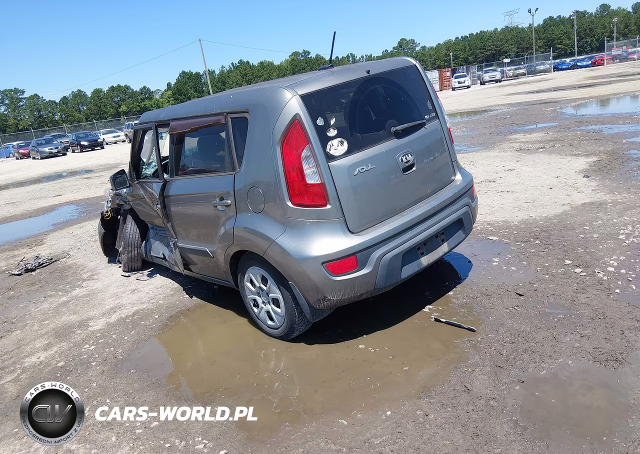 2013 Kia Soul ! VIN:KNDJT2A57D7617250 - 3
