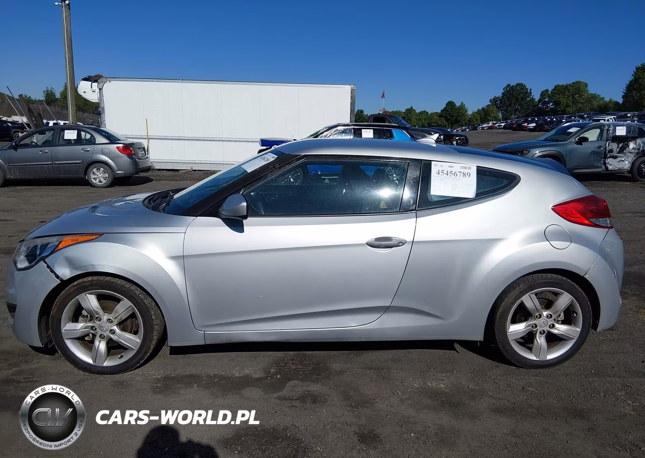 2014 Hyundai Veloster Base W-Black VIN:KMHTC6AD4EU211755 - 14
