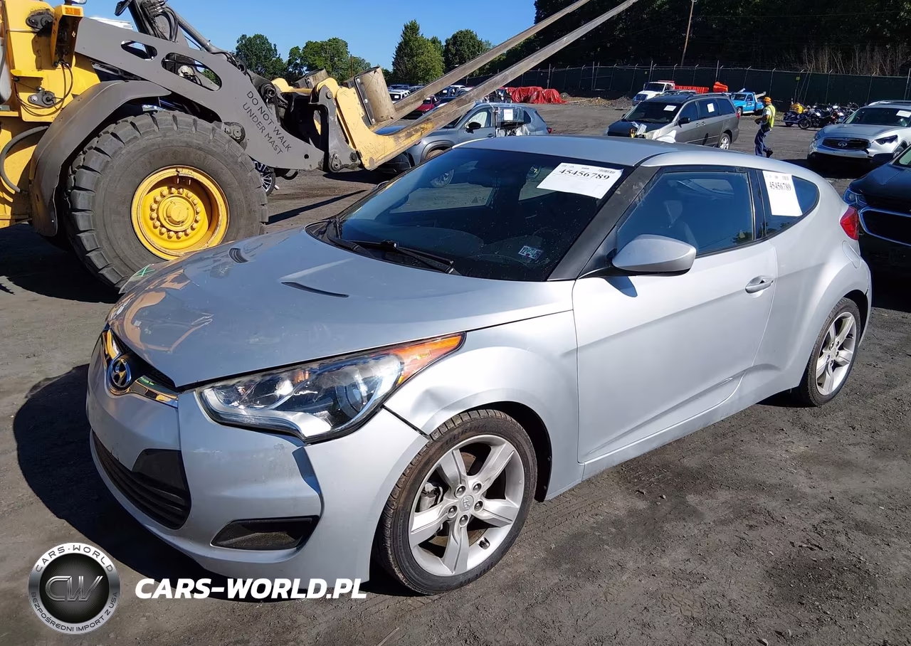 2014 Hyundai Veloster Base W-Black VIN:KMHTC6AD4EU211755 - 2
