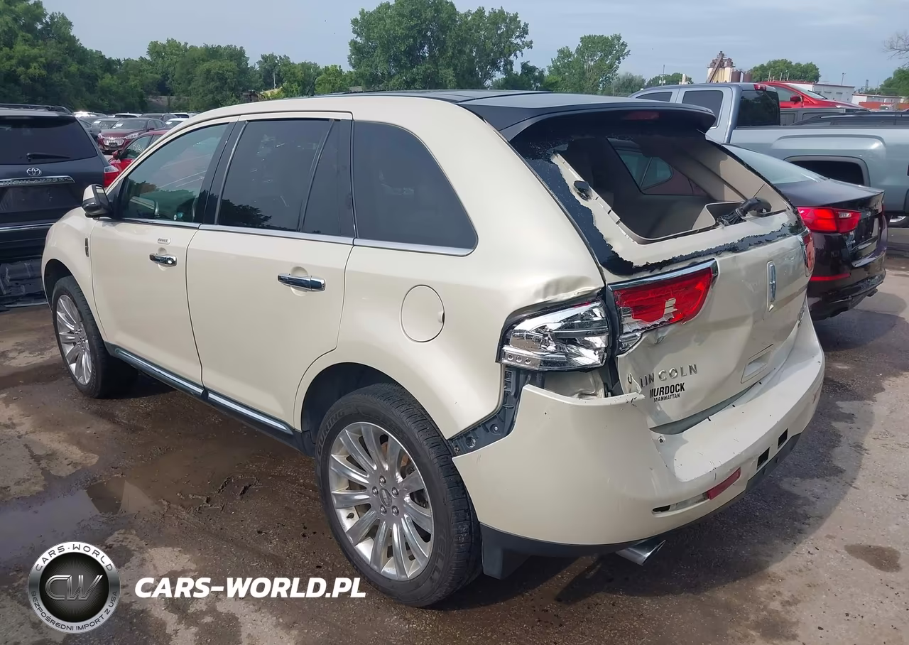 2015 Lincoln Mkx VIN:2LMDJ8JK1FBL31819 - 3