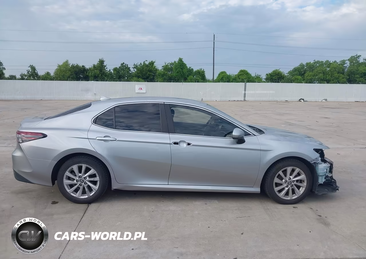2021 Toyota Camry Le VIN:4T1C11AK7MU564514 - 13