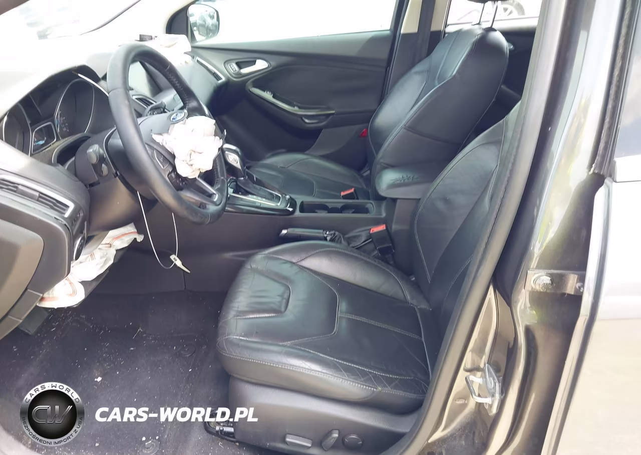 2015 Ford Focus Titanium VIN:1FADP3N29FL387265 - 14