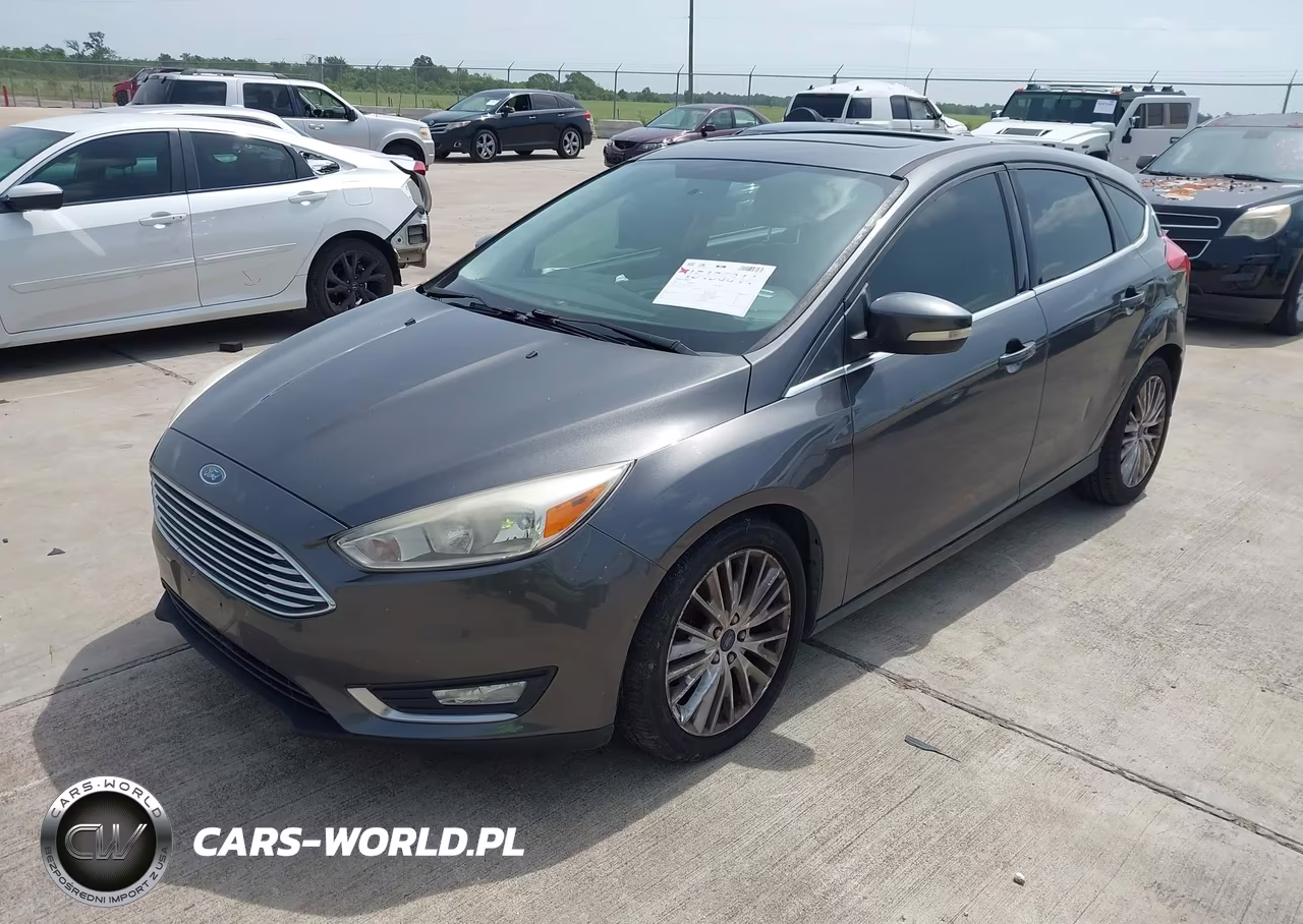 2015 Ford Focus Titanium VIN:1FADP3N29FL387265 - 2