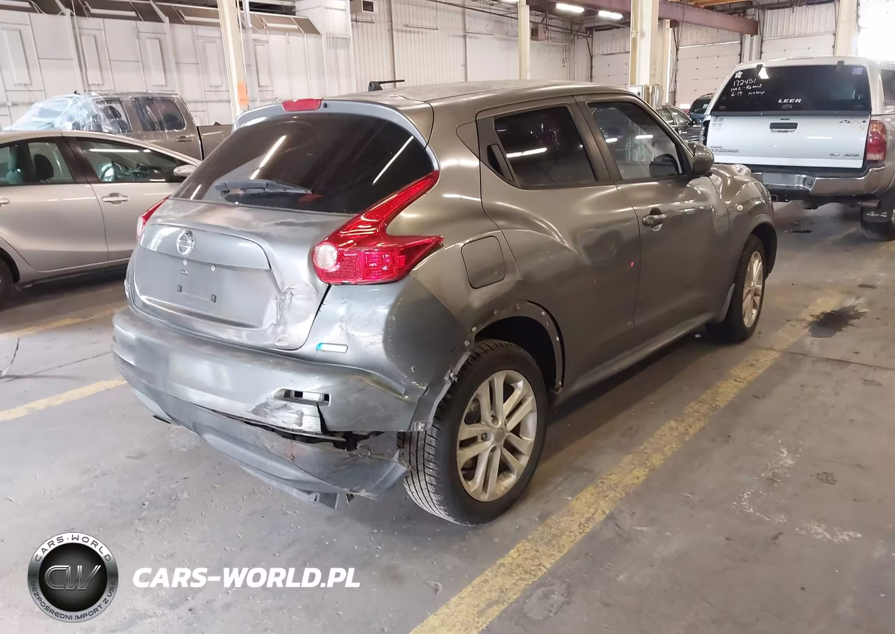 2012 Nissan Juke S VIN:JN8AF5MR5CT101972 - 4