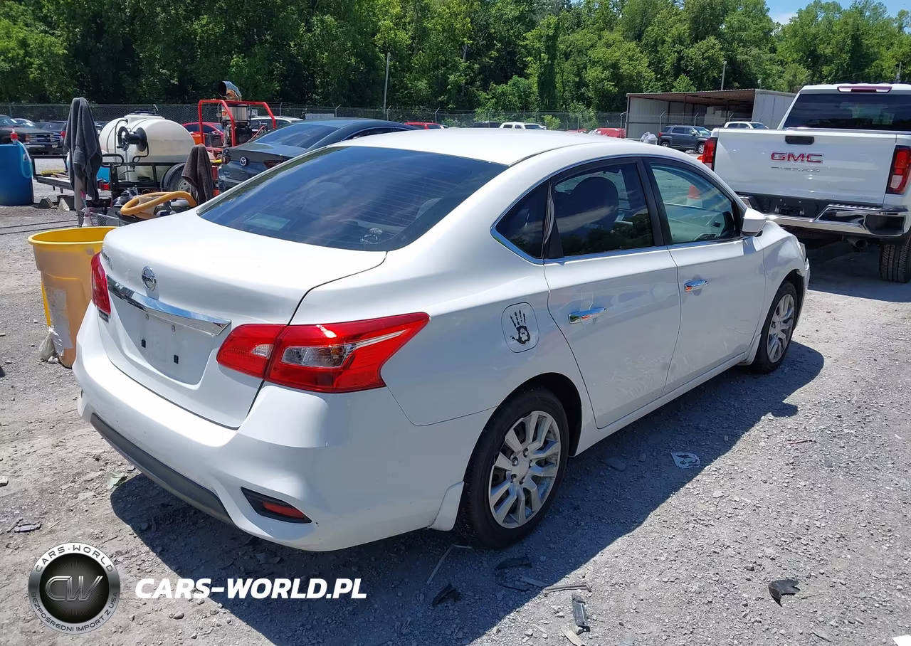 2016 NISSAN SENTRA S VIN:3N1AB7AP5GY281928 - 4