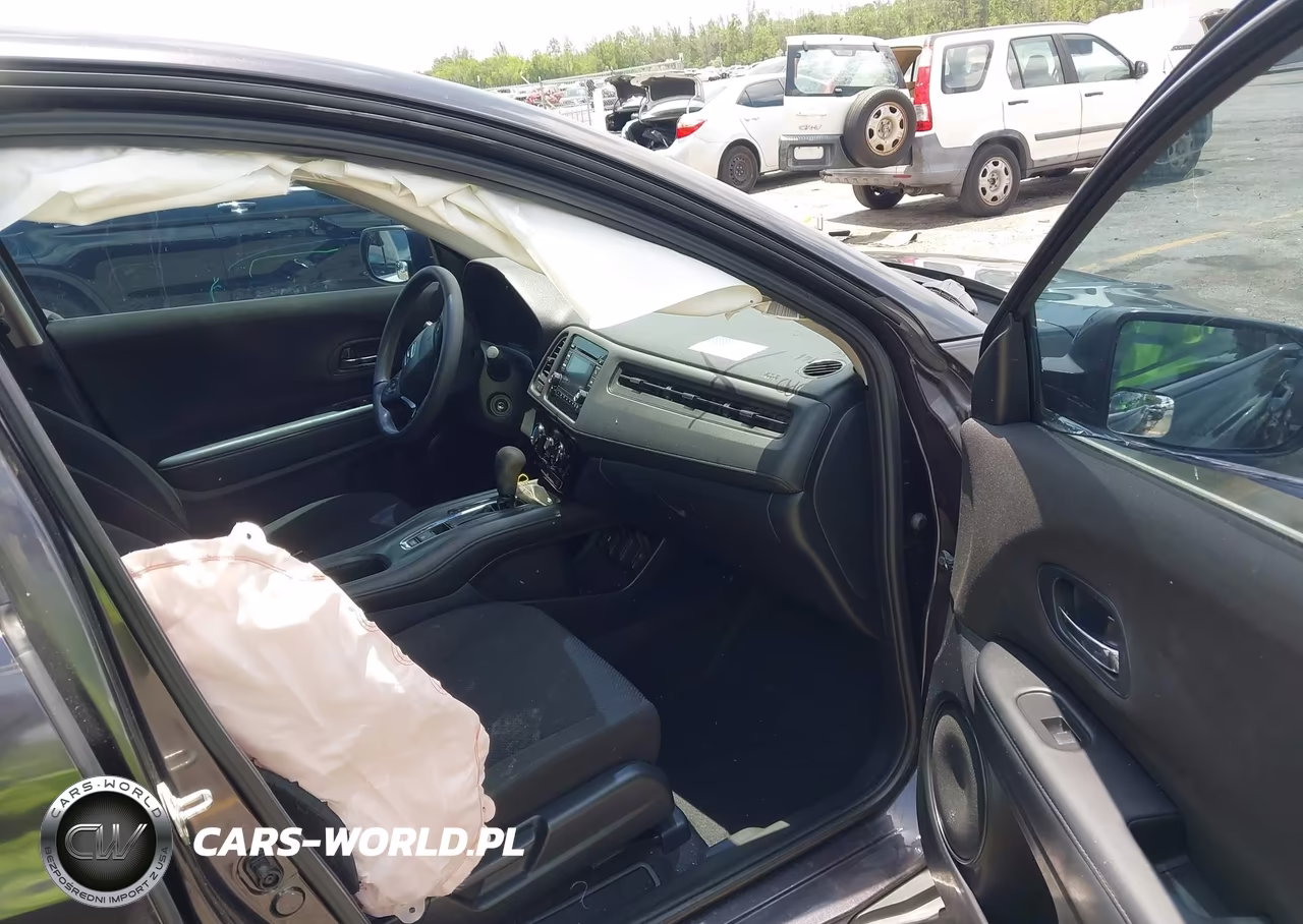 2018 Honda Hr-V Lx VIN:3CZRU5H39JM703807 - 5