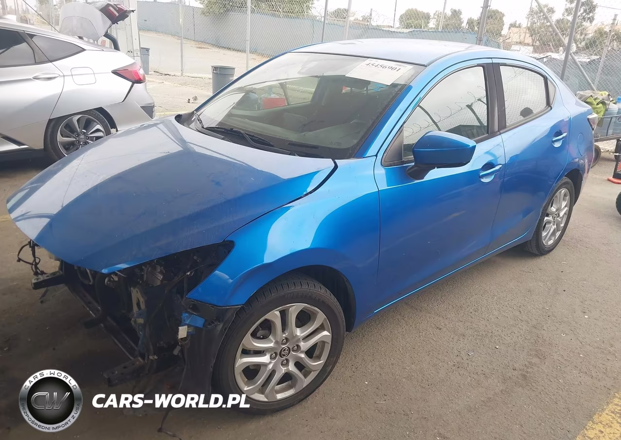 2018 Toyota Yaris Ia VIN:3MYDLBYV6JY312479 - 2