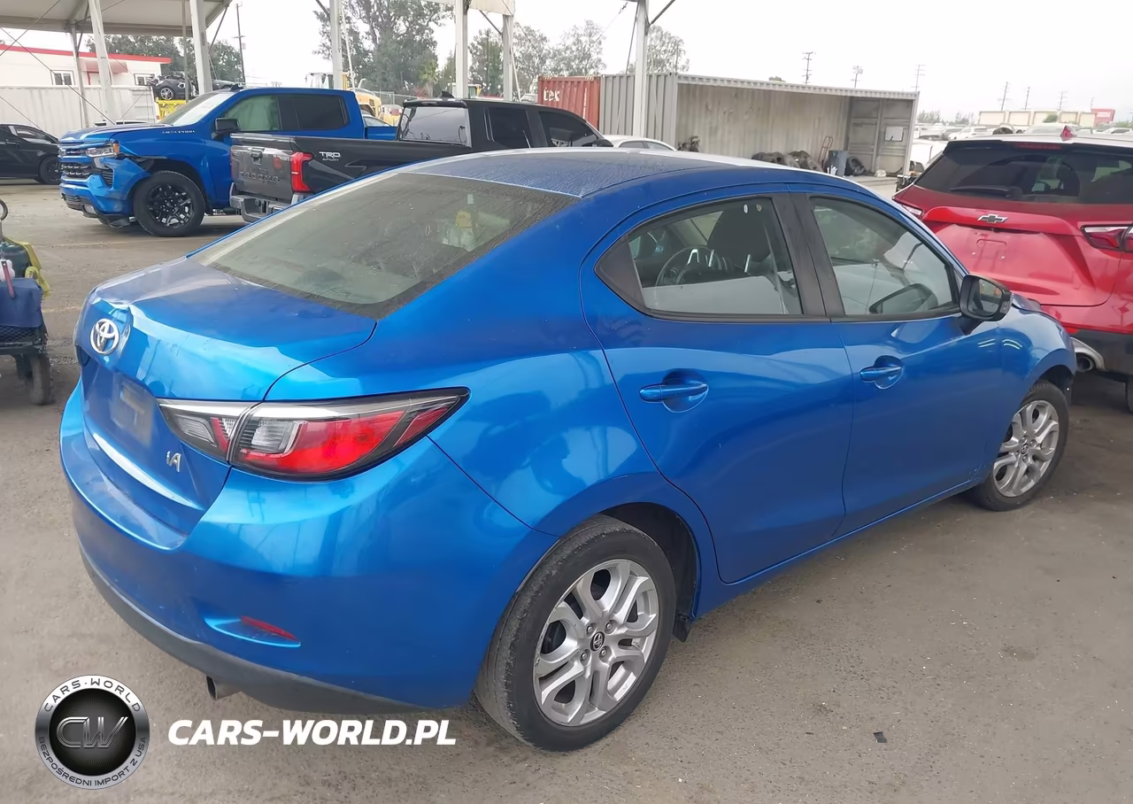 2018 Toyota Yaris Ia VIN:3MYDLBYV6JY312479 - 4