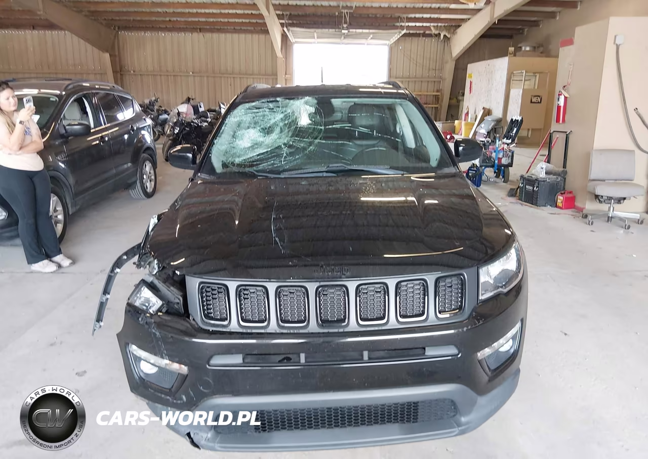 2020 Jeep Compass Altitude Fwd VIN:3C4NJCBB7LT199090 - 11